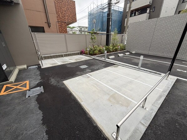 ArtizA緑地公園の物件内観写真